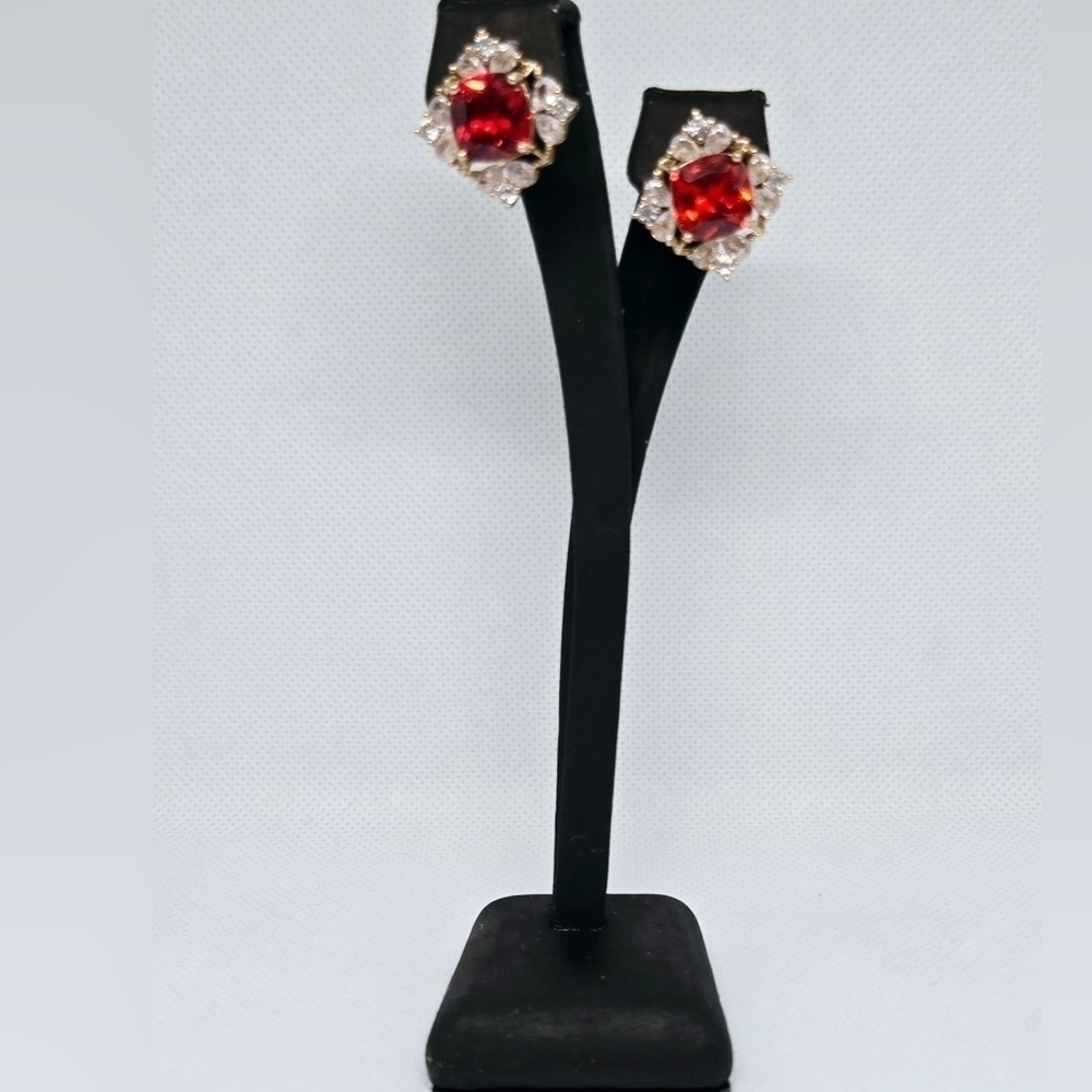 Elegant Red Gemstone Earrings